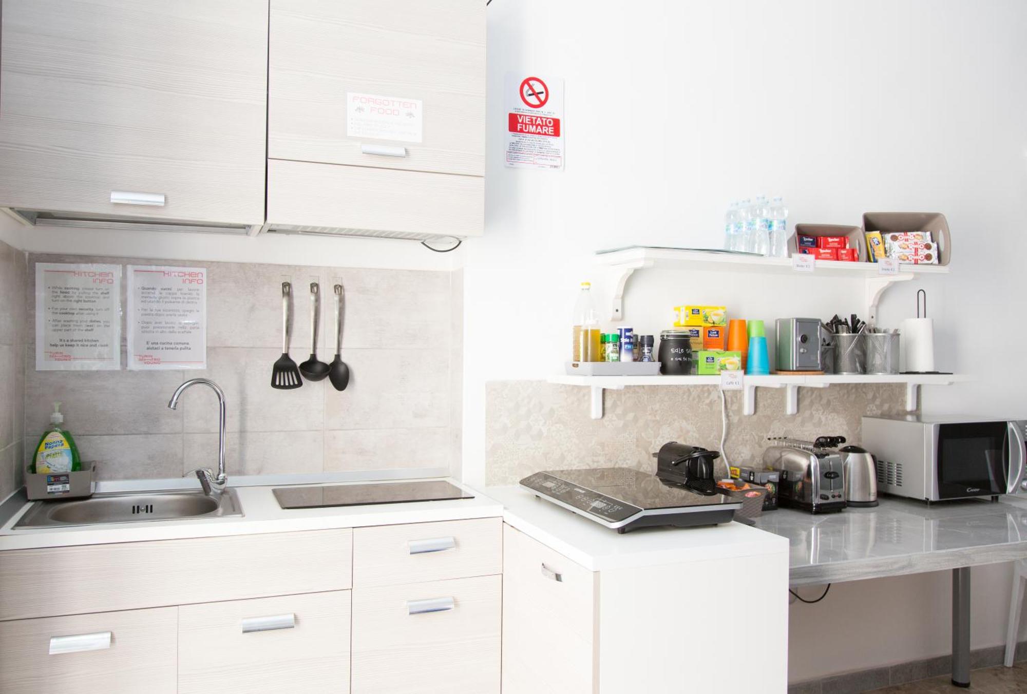Guest House Turin Metro Young Εξωτερικό φωτογραφία